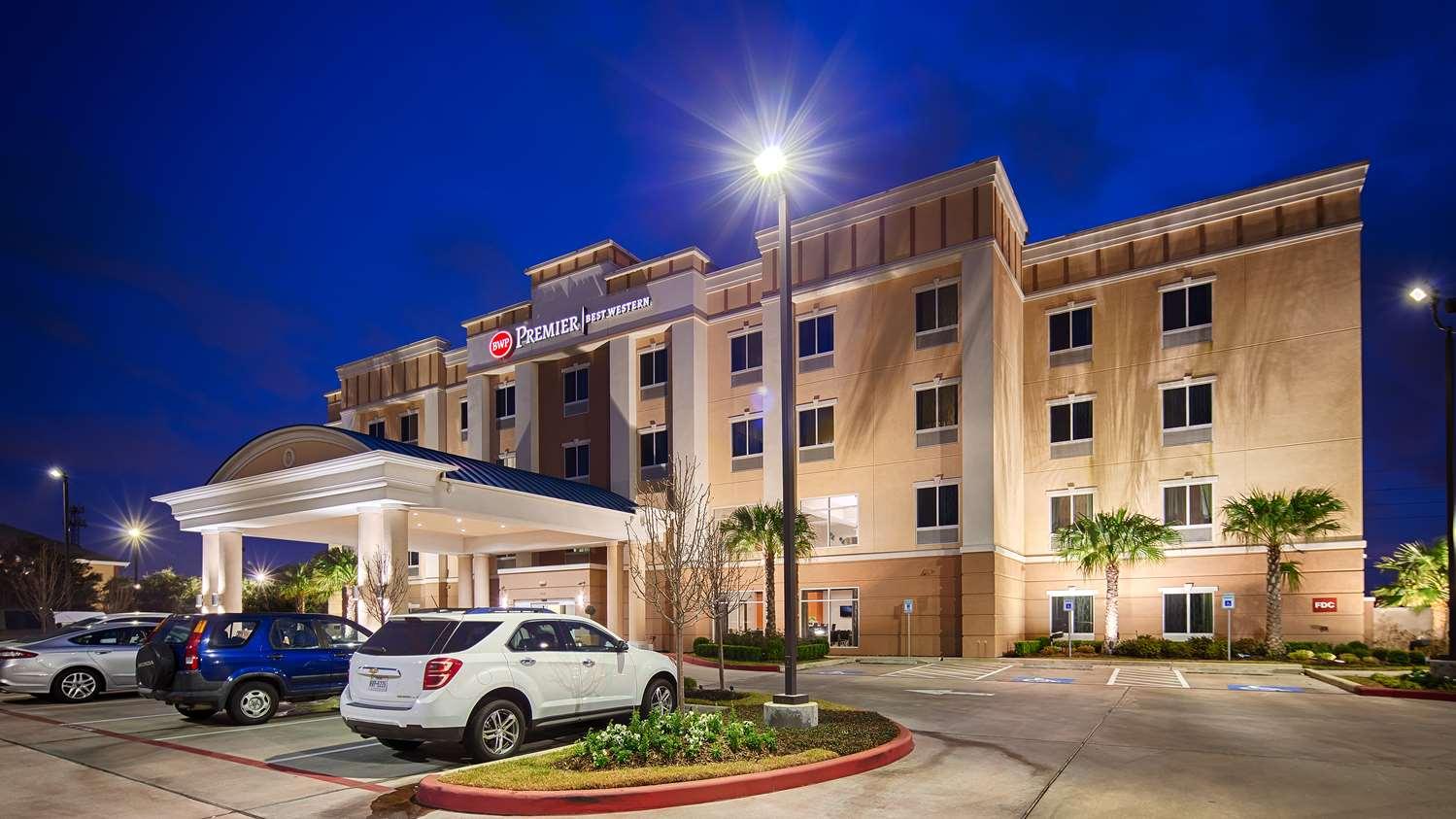 Best Western Premier Ashton Suites - Willowbrook Houston Extérieur photo